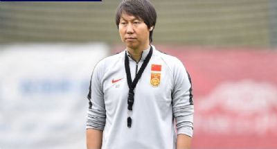 چین کی قومی مردوں کی فٹبال ٹیم کے سابق ہیڈ کوچ کے خلاف مقدمہ، رشوت کے کئی الزامات