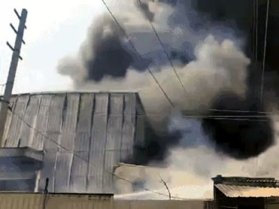 فرید آباد: گودام میں زبردست آگ، دو دیگر کمپنیوں کو بھی زد میں لیا
