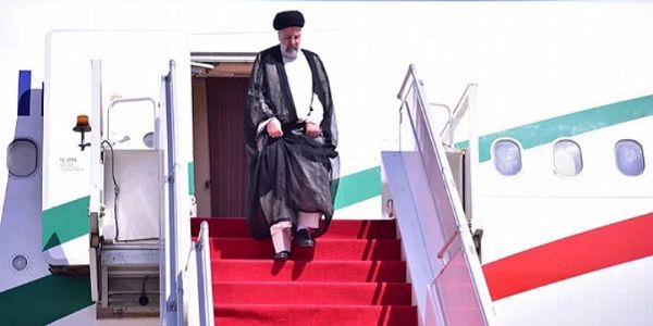 ایرانی صدر اسلام آباد پہنچ گئے، ان کے دورے پر امریکہ کی بھی نظر