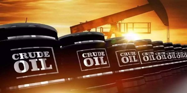 خام تیل 90 ڈالر فی بیرل کے قریب، پیٹرول اور ڈیزل کی قیمتیں مستحکم ۔