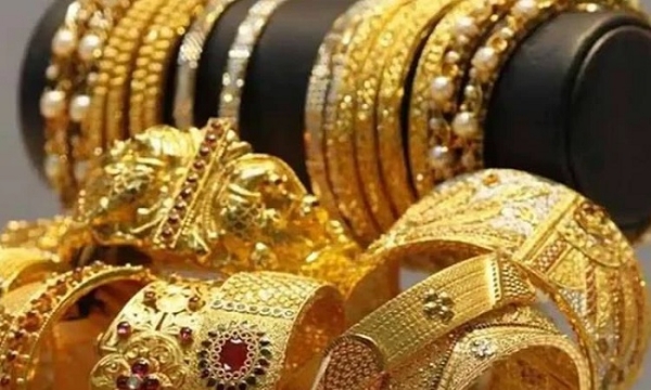 Maharashtra: Gold and silverbecame cheaper!
