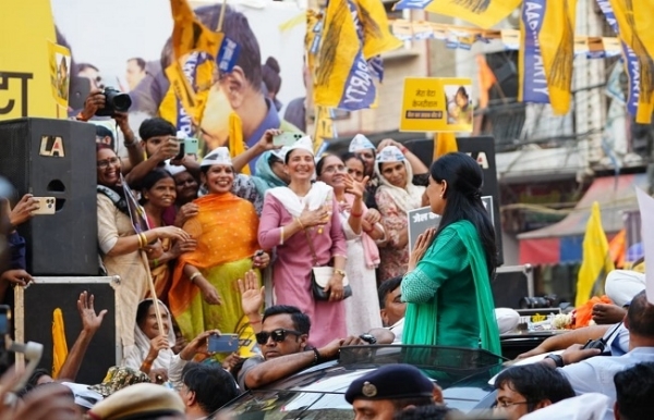 سنیتا کیجریوال پہلی بار انتخابی مہم میں اتریں۔ 