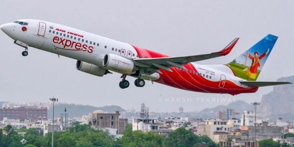ایئر انڈیا ایکسپریس کی 75 پروازیں پھر منسوخ ، اتوار تک حالات معمول پرہوں گے