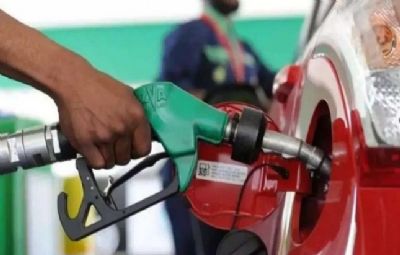 خام تیل میں تیزی کے باوجود پیٹرول اور ڈیزل کی قیمتیں مستحکم