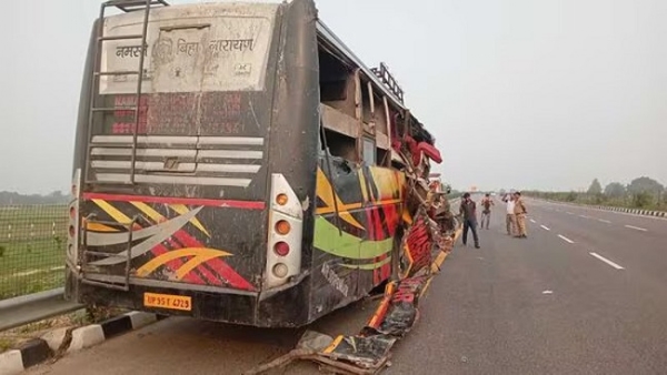 لکھنو- آگرہ ایکسپریس وے پر حادثہ، 18 جاں بحق، 30 سے ​​زائد زخمی، متعدد کی حالت تشویشناک، وزیراعلیٰ نے کیا اظہار افسوس