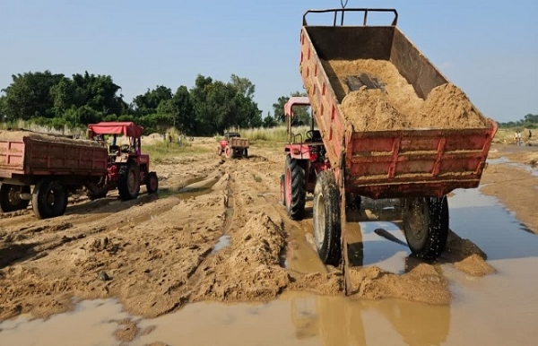 مالدہ کے واقعہ کے بعد آسنسول میں ترنمول کے تین لیڈروں کو پولیس تحفظ، ریت مافیا کا بڑھتا اثر تشویش کا باعث