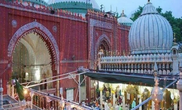 وزیر اعظم مودی نے خواجہ نظام الدین اولیاءکے 722 ویں عرس مبارک پر مبارکباد کا پیغام بھیجا