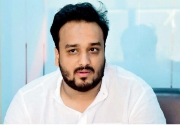 BABA SIDDIQUI MURDER SON ZEESHAN SEEKS JUSTICE