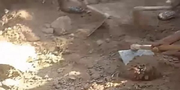 شیوپور : ٹیلہ گرنے سے 6 افراد مٹی تلے دب گئے، ایک بچی جاں بحق، 5 شدید زخمی
