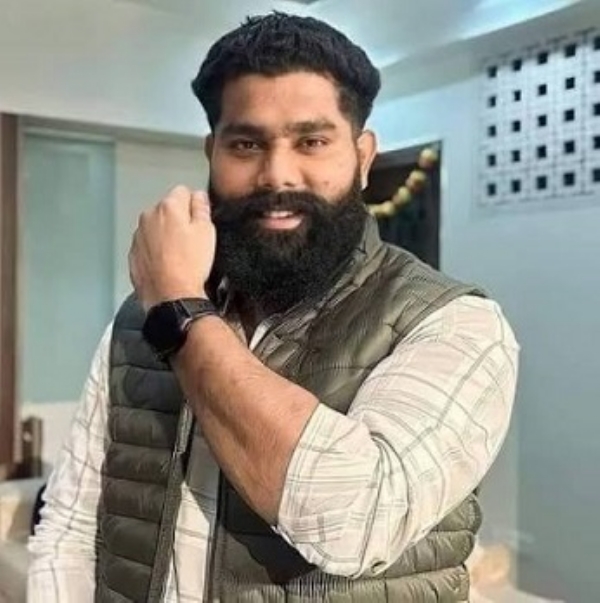 YouTuber Gagan Yadav, accused in Kathavachak case, arrested