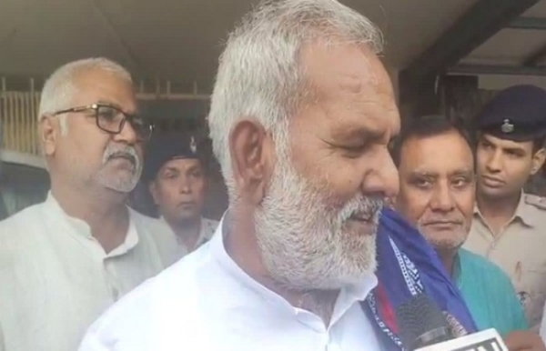 بہار میں پرچہ نامزدگی داخل کرنے پہنچے ستیہ دیو رام کوپولیس نے کیا گرفتار