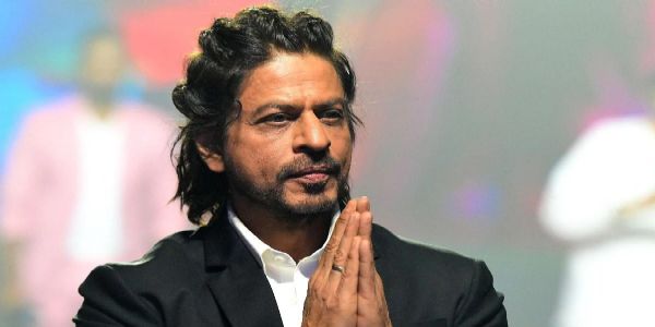 شاہ رخ خان اور آیوشمان کی دیوالی سلیبریشن پر روک