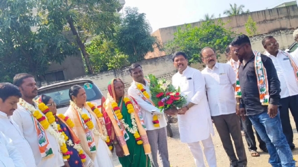 LAMKANA VILLAGERS JOIN CONGRESS