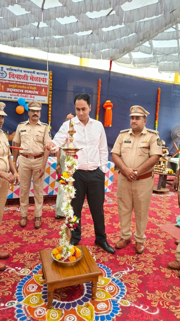 CRAFTS EXHIBITED AT NASHIK CENTRAL JAIL