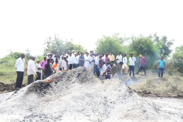 SOYBEAN  CROP BURNT TO ASHES IN FIRE