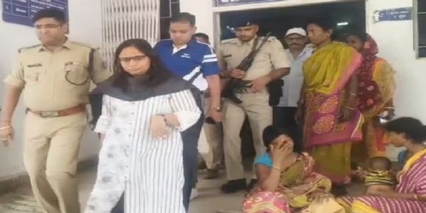 گڈہ میں پانی کی ٹینک گرنے سے دو بچے جاں بحق، تین زخمی