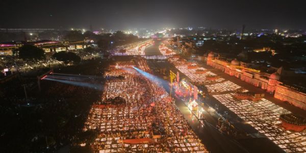 ایودھیا میں ویلنٹیئرز نے کہا، وزیر اعلی یوگی ہمارے ہیرو ہیں