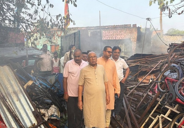 Fire in scrap yard, property worth Rs 5 lakh gutted
