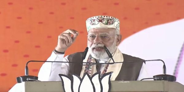 پی ایم مودی نے سمستی پور کے لوگوں سے بھری دوپہر میں موبائل کی فلیش لائٹ کیوں آن کرائی؟