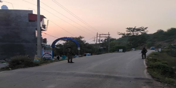 نگروٹہ میں ضمنی انتخابات کے سلسلے میں سیکورٹی فورس کا روٹ مارچ