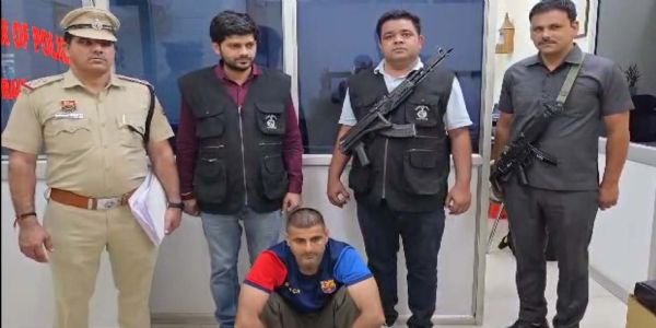 انتہائی مطلوب گینگسٹر سنیل سردھنیا کو امریکہ سے ڈی پورٹ کیا گیا، دہلی ایئرپورٹ سے گرفتار