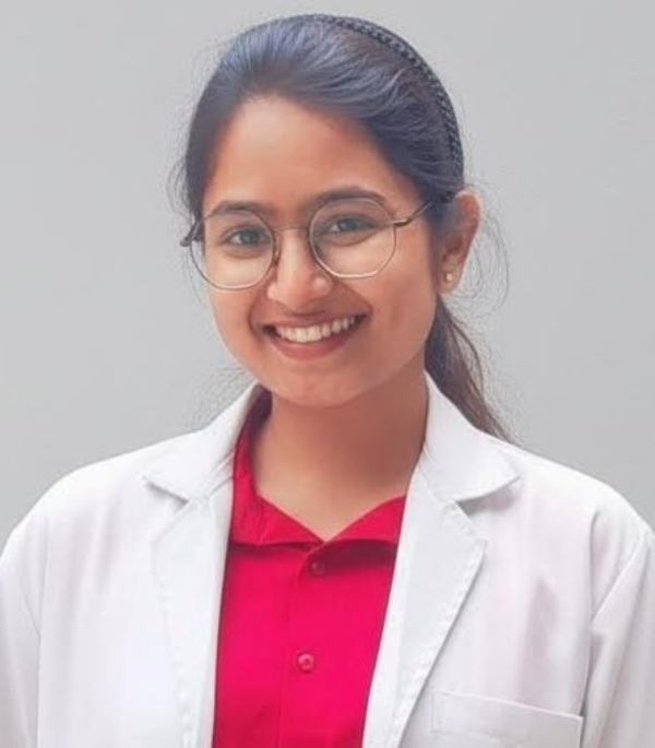 یاشی گپتا یاشی گپتا