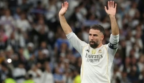 گھٹنے کی چوٹ کے باعث دو ماہ کے لیے میدان سے باہر رہیں گے ریئل میڈرڈ کے دفاعی کھلاڑی کارواہل گھٹنے کی چوٹ کے باعث دو ماہ کے لیے میدان سے باہر رہیں گے ریئل میڈرڈ کے دفاعی کھلاڑی کارواہل