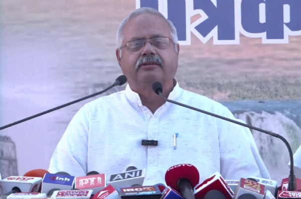 مدھیہ پردیش کے جبل پور میں آر ایس ایس کی آل انڈیا ایگزیکٹو بورڈ کی میٹنگ جمعرات سے مدھیہ پردیش کے جبل پور میں آر ایس ایس کی آل انڈیا ایگزیکٹو بورڈ کی میٹنگ جمعرات سے