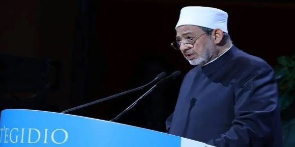 شیخ الازہر کا ویٹی کن کے ساتھ مل کر مصنوعی ذہانت کے’ضابطہ اخلاق‘ کی تیاری کا اعلان