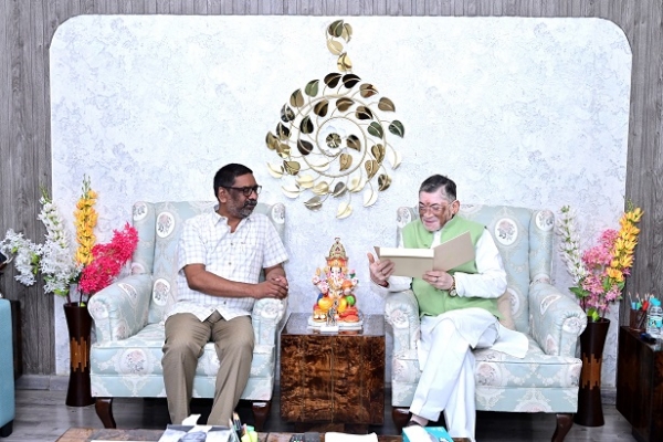 Governor Gangwar invited CM to his son Ahirwad ceremony Governor Gangwar invited CM to his son Ahirwad ceremony
