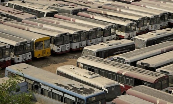 ڈیزل بسوں کوالکٹرک میں تبدیل کرنے کا منصوبہ ۔اسکراپ پالیسی کی 15سالہ شرط ختم کرنے مرکز سے تلنگانہ کی اپیل ڈیزل بسوں کوالکٹرک میں تبدیل کرنے کا منصوبہ ۔اسکراپ پالیسی کی 15سالہ شرط ختم کرنے مرکز سے تلنگانہ کی اپیل