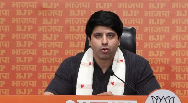 بی جے پی نے کانگریس پر بنگلہ دیش پریم کا الزام لگایا بی جے پی نے کانگریس پر بنگلہ دیش پریم کا الزام لگایا