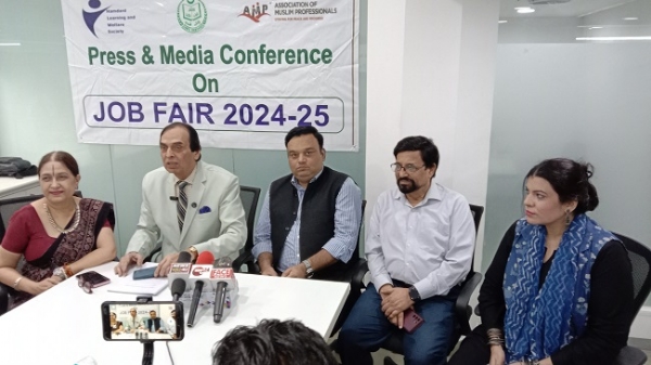 حکیم عبدالحمید کا مقصد یہی تھا کہ بے روزگاروں کو بر سرروزگا ر کیا جائے : شوکت مفتی حکیم عبدالحمید کا مقصد یہی تھا کہ بے روزگاروں کو بر سرروزگا ر کیا جائے : شوکت مفتی