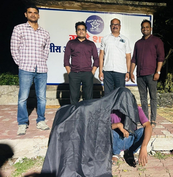 POLICE RECOVER VALUABLES, FOUR HELD