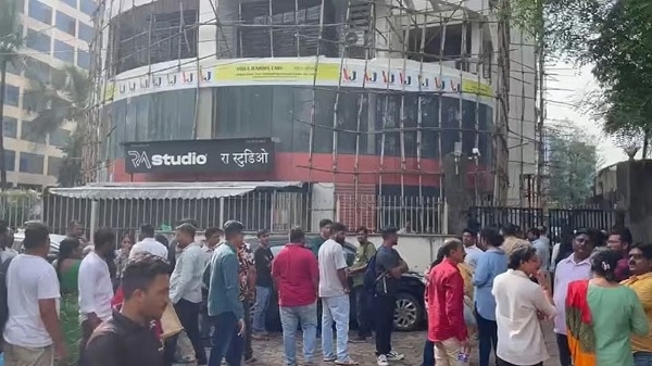 HOSTAGE   DRAMA AT MUMBAI ACTING STUDIO ENDS SAFELY HOSTAGE   DRAMA AT MUMBAI ACTING STUDIO ENDS SAFELY