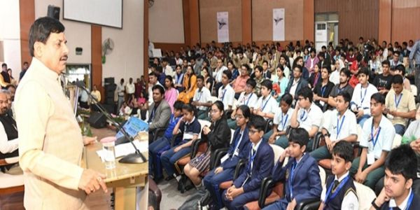 ڈرون ٹیکنالوجی کے تمام شعبوں میں استعمال کے لیے ریاستی حکومت نے نئی ڈرون پالیسی بنائی : وزیر اعلیٰ ڈاکٹر یادو