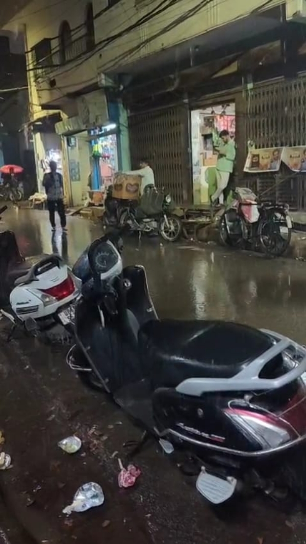 Cyclone Montha impacts Purvanchal, including Varanasi 1 Cyclone Montha impacts Purvanchal, including Varanasi 1