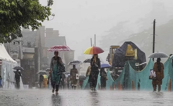 Rain alert in 8 districts of Uttarakhand, snowfall likely in higher regions