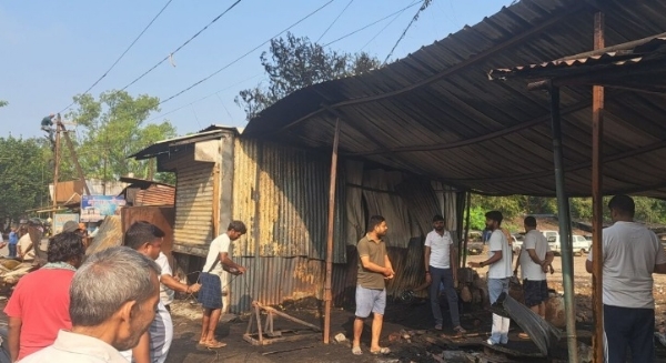 Five shops gutted in fire