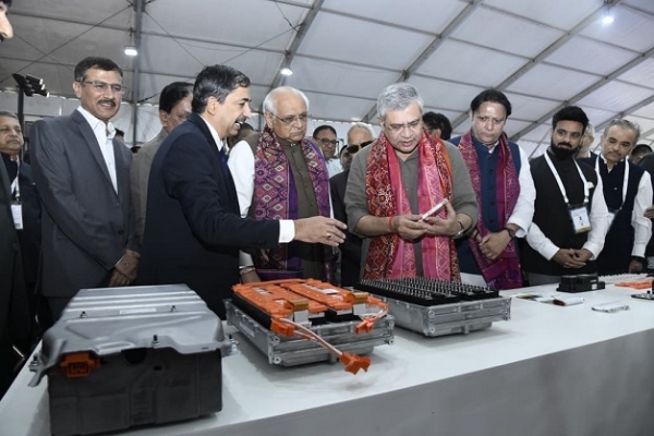 Ashwini Vaishnav inaugurated trade show at VGRC in Mehsana, Gujarat