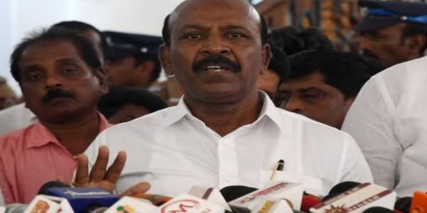 تمل ناڈو حکومت نے کھانسی کے سیرپ میں ملاوٹ کیس میں دو سینئر ڈرگ انسپکٹرز کو معطل کیا