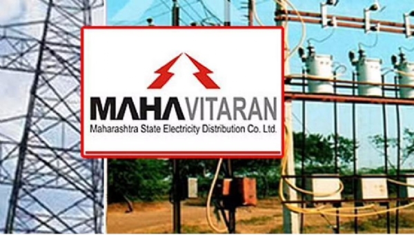 POWER EMPLOYEES BEGIN INDEFINITE STRIKE  AGAINST PRIVATISATION