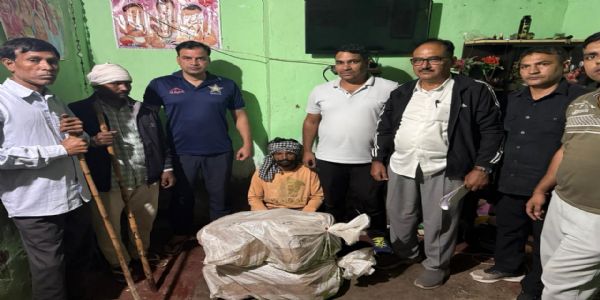 حصار میں 39 کلو گرام اور 430 گرام چرس کے ساتھ ایک گرفتار