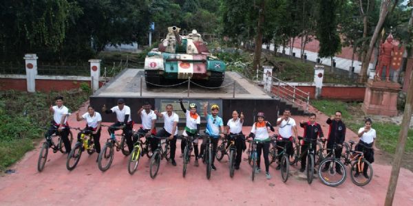 سردار پٹیل کے 150ویں یوم پیدائش پر سائیکلنگ مہم نے بڑھایا اتحاد اور فٹنس کا جوش