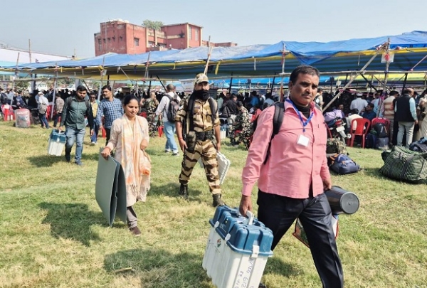 مغربی چمپارن میں 72 امیدواروں کے لیے 2,627,131 ووٹرز ووٹنگ کریں گے