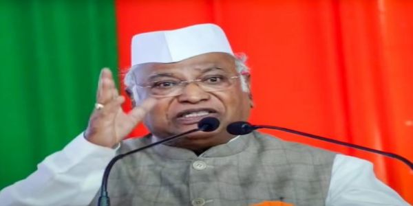 بہار میں ووٹنگ کے درمیان کانگریس لیڈروں کی اپیل،  کہا۔ یہ دلتوں، پسماندہ طبقات اور کمزوروں کو انصاف فراہم کرنے کا وقت ہے