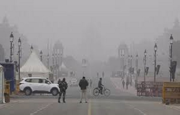 Delhi air quality deteriorates sharply, Group 3 restrictions