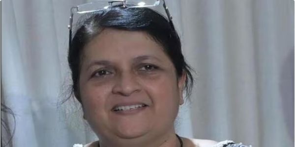 پونے زمین  گھوٹالہ: انجلی دمانیہ کی اجیت پوار پر شدید تنقید، شفاف تفتیش کے لیے نائب وزیراعلیٰ سے استعفیٰ کا مطالبہ