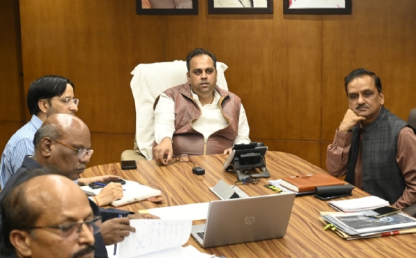 ڈیجیٹل گورننس کو عوامی بہبود پر مبنی بنانے کے لیے روڈ میپ تیار : پنکج کمار سنگھ ڈیجیٹل گورننس کو عوامی بہبود پر مبنی بنانے کے لیے روڈ میپ تیار : پنکج کمار سنگھ