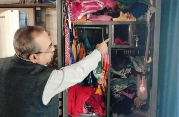 Rs 10 lakh stolen from Mahila Congress state VP Punita house Rs 10 lakh stolen from Mahila Congress state VP Punita house